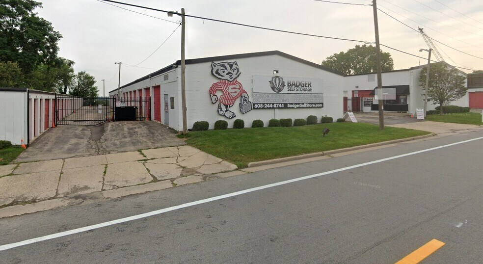 Primary Photo Of 4302 Commercial Ave, Madison Self Storage For Sale