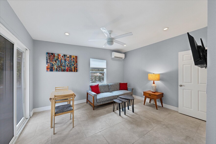 More Photos Of 1236 13th St, Sarasota Apartments For Sale