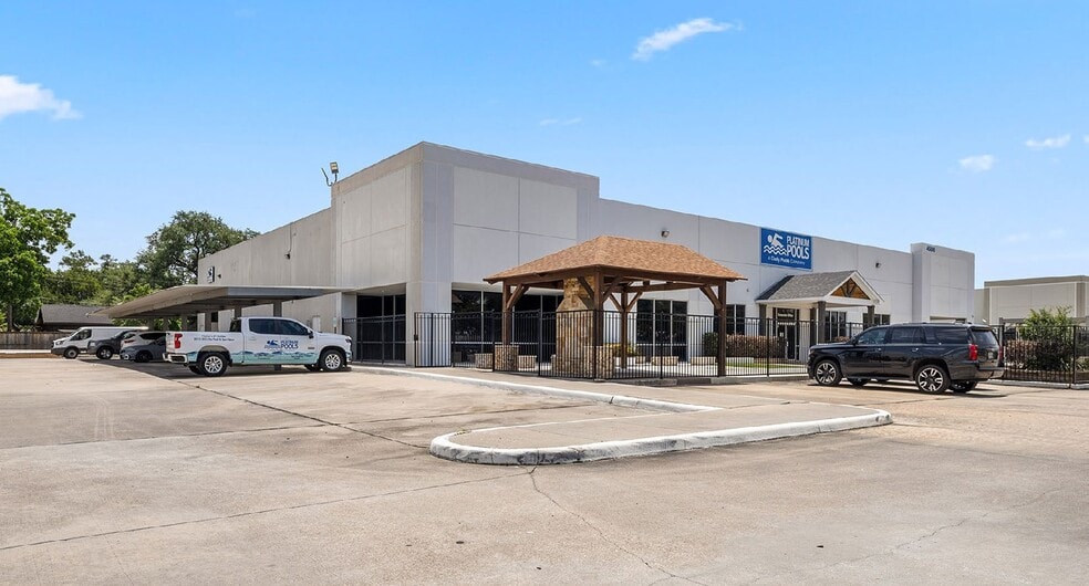 More Photos Of 4500 Blalock Rd, Houston Flex For Sale