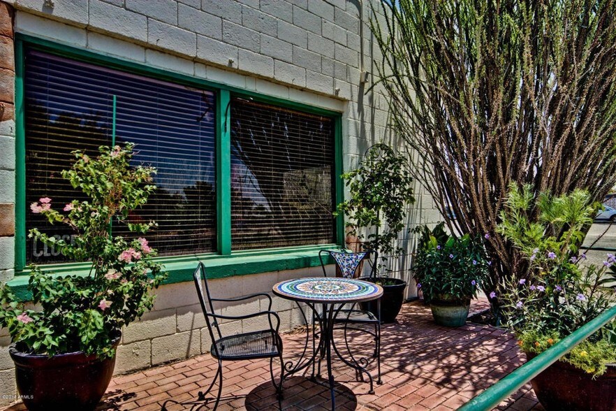 More Photos Of 505 S Main St, Florence Restaurant For Sale