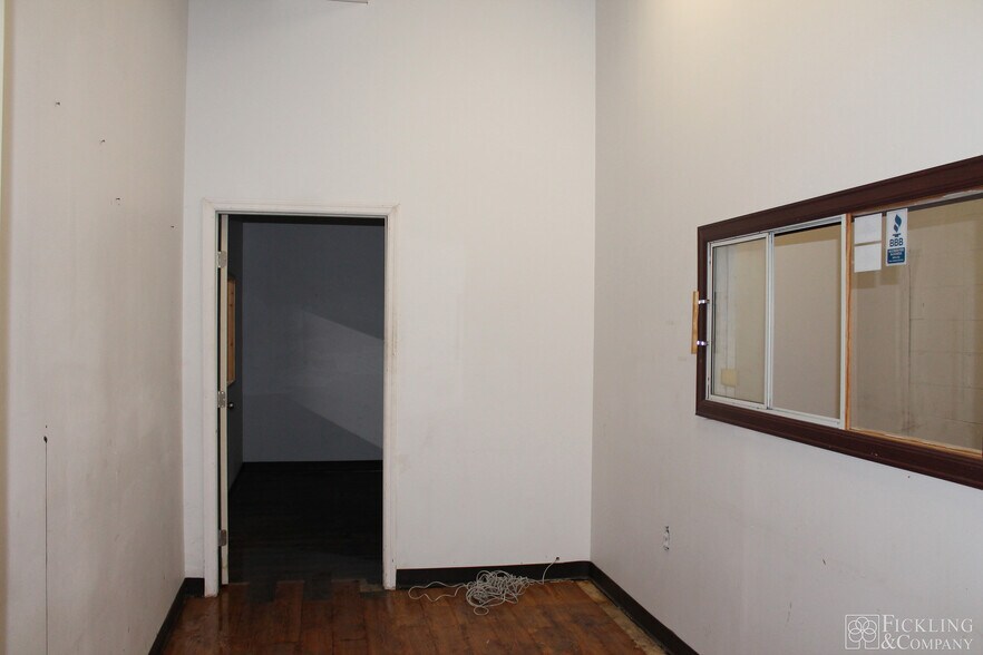More Photos Of 795 S Fulton St, Macon-Bibb Warehouse For Lease