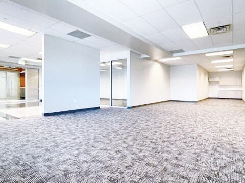 More Photos Of 2162-2180 Grove Pky, Pleasant Grove Office For Sale
