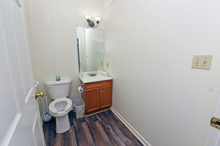 More Photos Of 10 Deer Crossing Trl, Blairsville Office For Lease