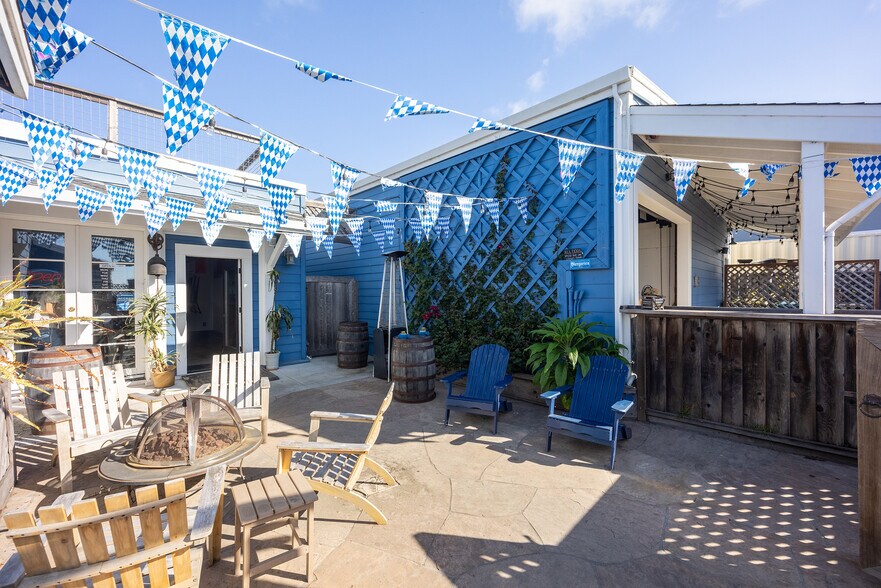 Primary Photo Of 313-323 Princeton Ave, Half Moon Bay Service For Lease