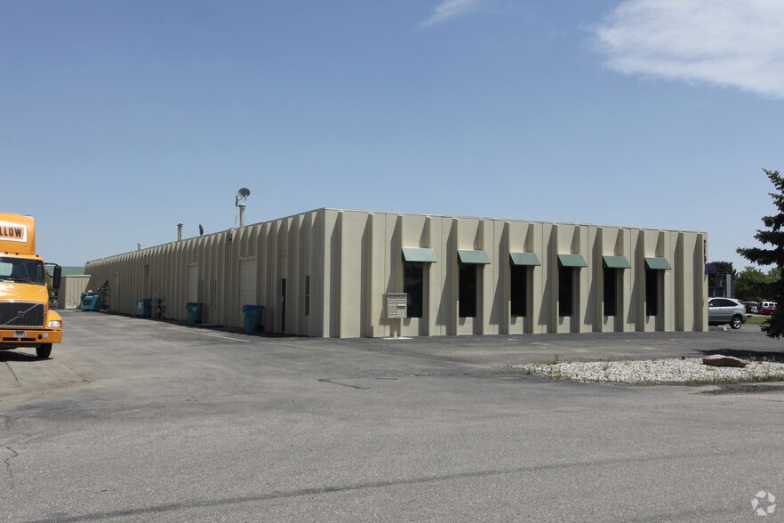 More Photos Of 216 Commerce Dr, Fort Collins Warehouse For Lease