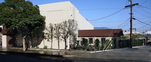 Primary Photo Of 3050 N Lima St, Burbank Warehouse For Lease