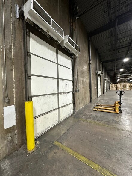 More Photos Of 5700 Casey Dr, Knoxville Distribution For Lease