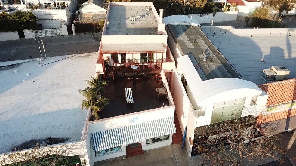 More Photos Of 5639 La Jolla Blvd, La Jolla Storefront Retail Residential For Sale