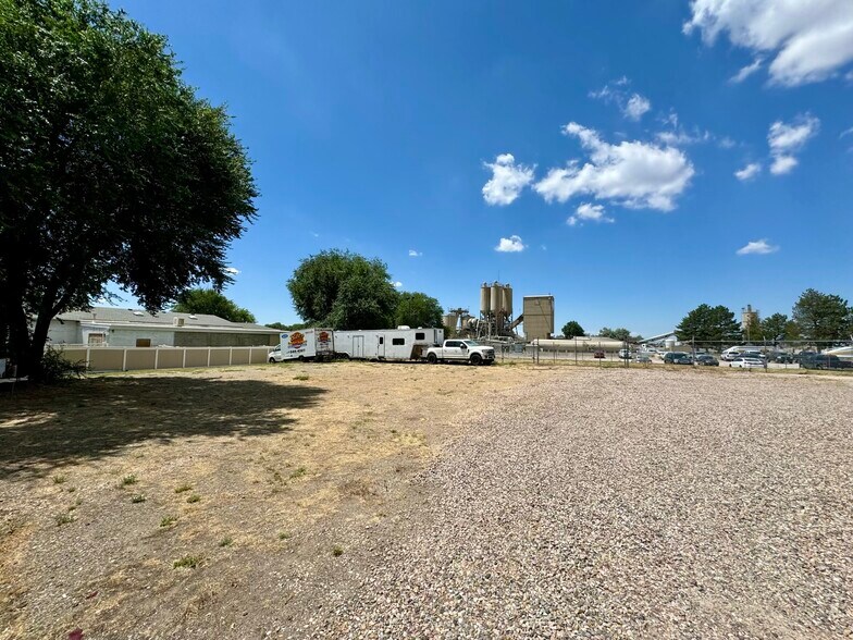 More Photos Of 840 E Highway 193, Layton General Retail For Sale