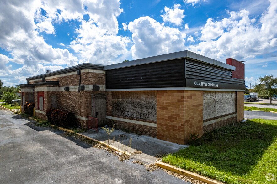 More Photos Of 8905 20th St, Vero Beach Fast Food For Sale