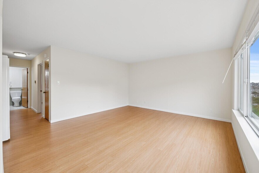 More Photos Of 237 Cumberland St, San Francisco Multifamily For Sale