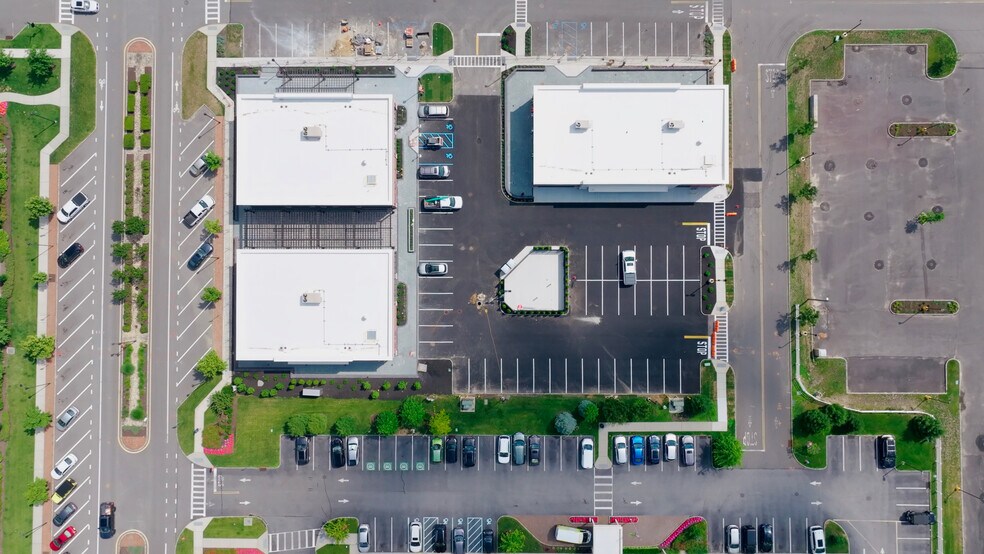 More Photos Of 901 Boulevard E, Yaphank Storefront For Lease