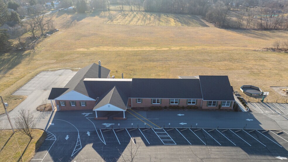 More Photos Of 121 Walnut Hill Rd, Millersville Religious Facility For Sale