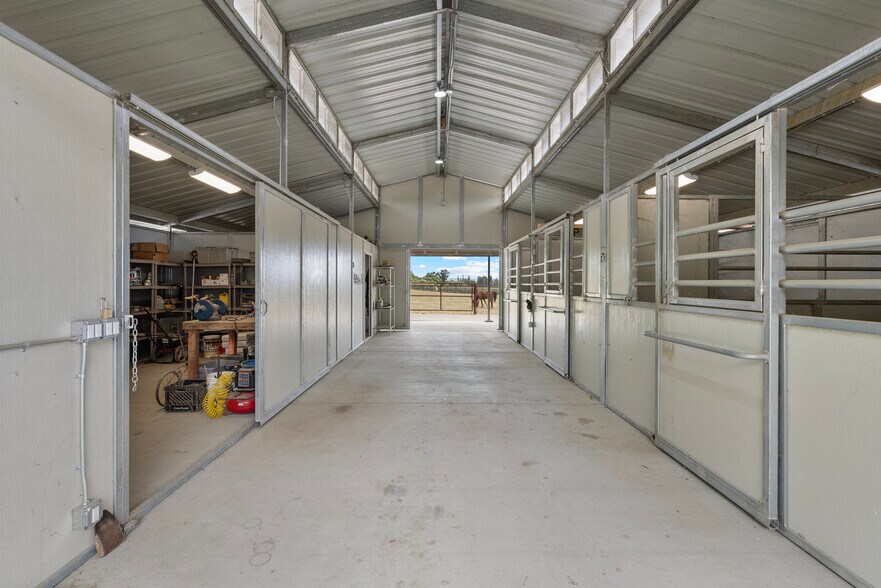 More Photos Of 804 Comstock Rd, Hollister Land For Sale