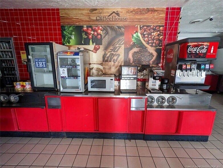 More Photos Of 526 Aberdeen Rd, Raeford Service Station For Sale