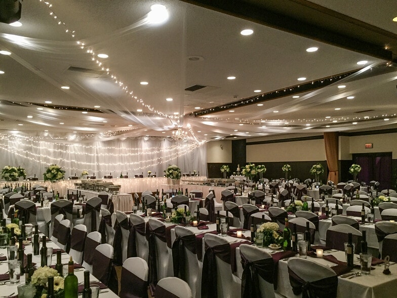 More Photos Of 4210 12th St NW, Canton Restaurant For Sale