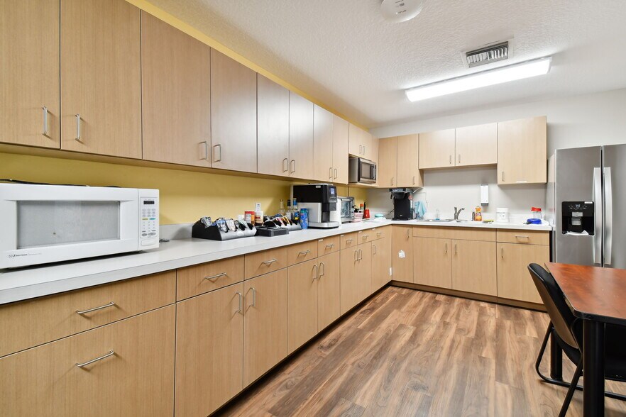 More Photos Of 772 Cortaro Dr, Sun City Center Medical For Sale