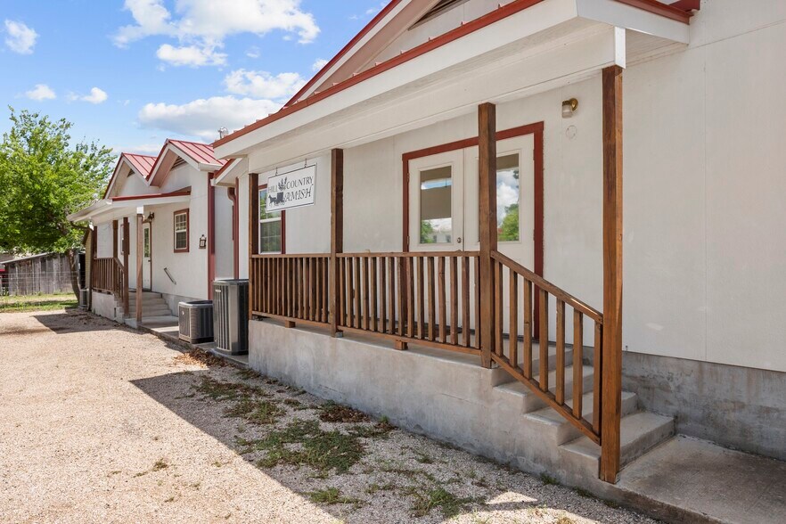 More Photos Of , Fredericksburg Unknown For Sale