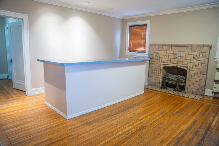 More Photos Of 3617 Alexandria Pike, Cold Spring Loft Creative Space For Lease