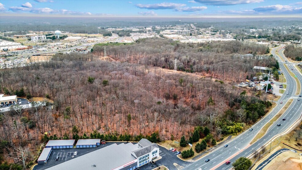 More Photos Of 2509 Caton Hill Rd, Woodbridge Land For Sale