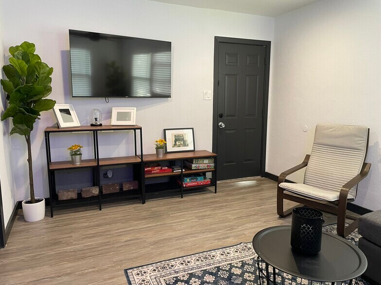 More Photos Of 5103 Avenue O, Galveston Apartments For Sale