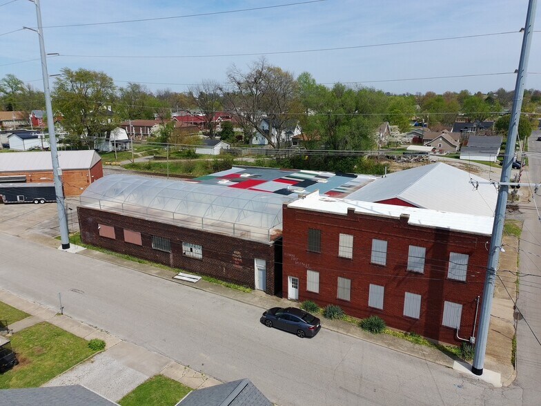 Primary Photo Of 204 McCreary St, Fort Branch Light Manufacturing For Sale