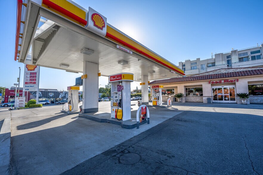 Primary Photo Of 1309 N La Brea Ave, Los Angeles Service Station For Sale