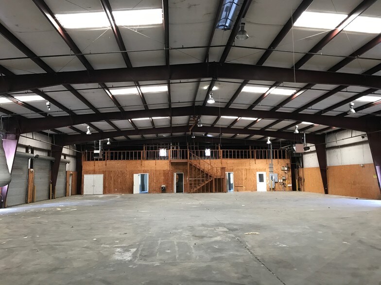 More Photos Of 3812 Cusseta Rd, Columbus Warehouse For Sale