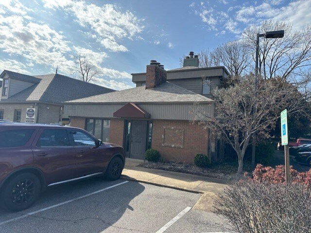 More Photos Of 6244 Poplar Ave, Memphis Medical For Sale