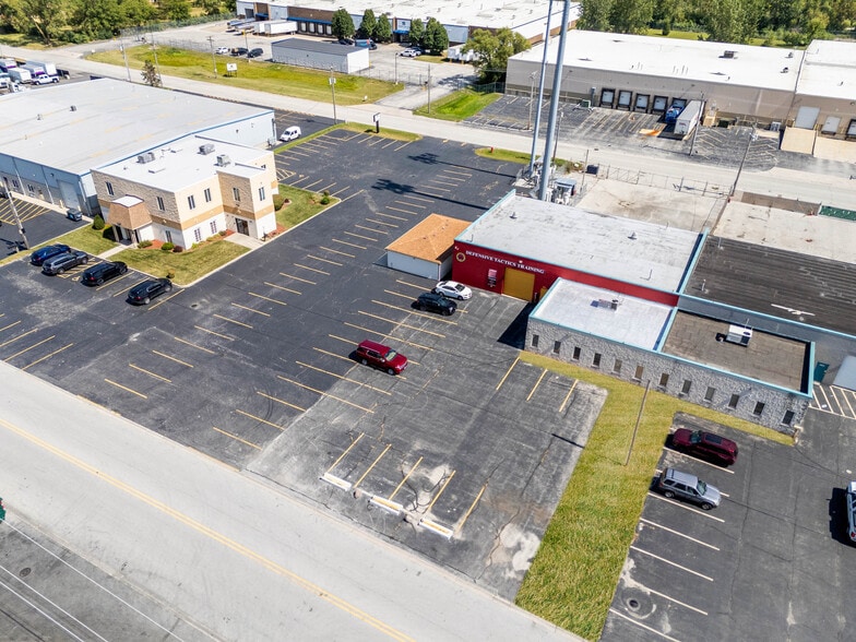 More Photos Of 17143 Westview Ave, Thornton Industrial For Sale