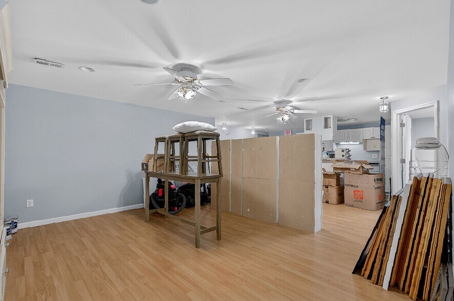 More Photos Of 1930 Charlie Hall Blvd, Charleston Medical For Lease