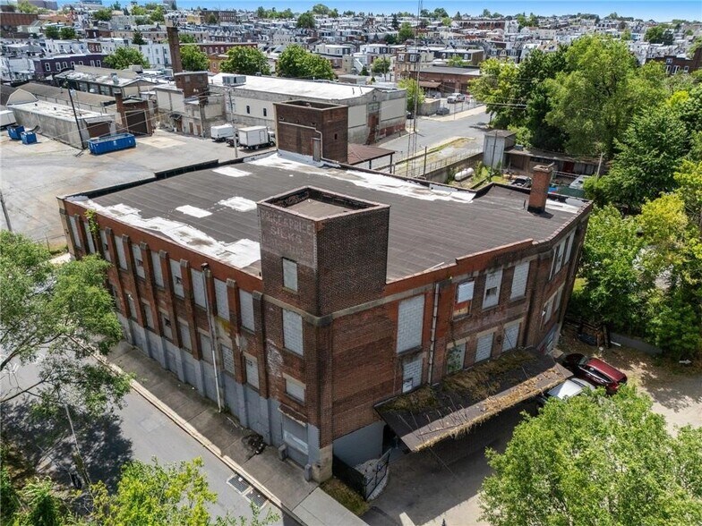 More Photos Of 365 W Whitehall St, Allentown Warehouse For Sale