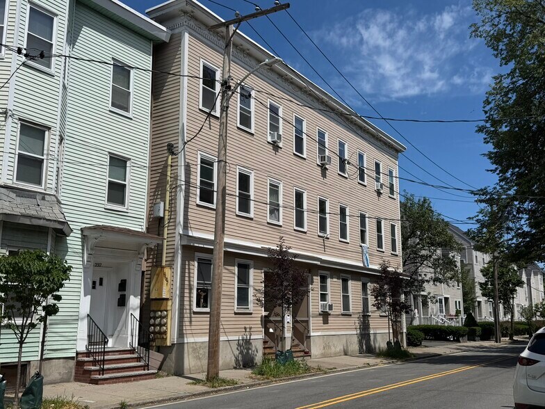 More Photos Of 239-243 Columbia St, Cambridge Apartments For Sale