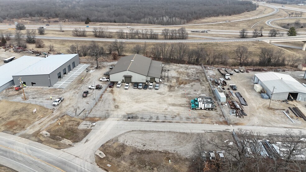 Primary Photo Of 21703 Admiral Pl, Catoosa Industrial For Lease