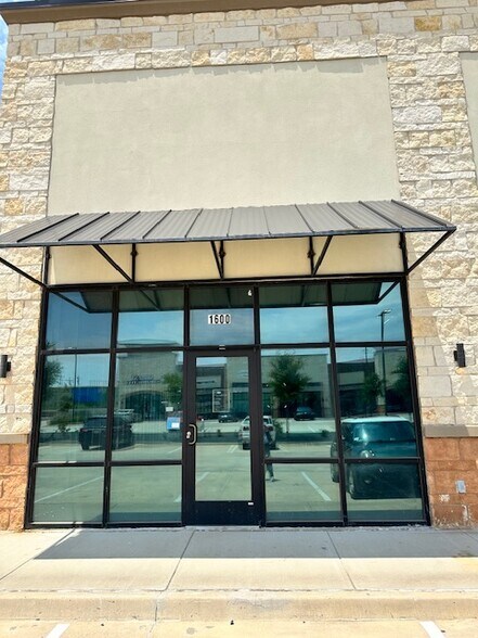 More Photos Of 14111 King Rd, Frisco Storefront Retail Office For Lease
