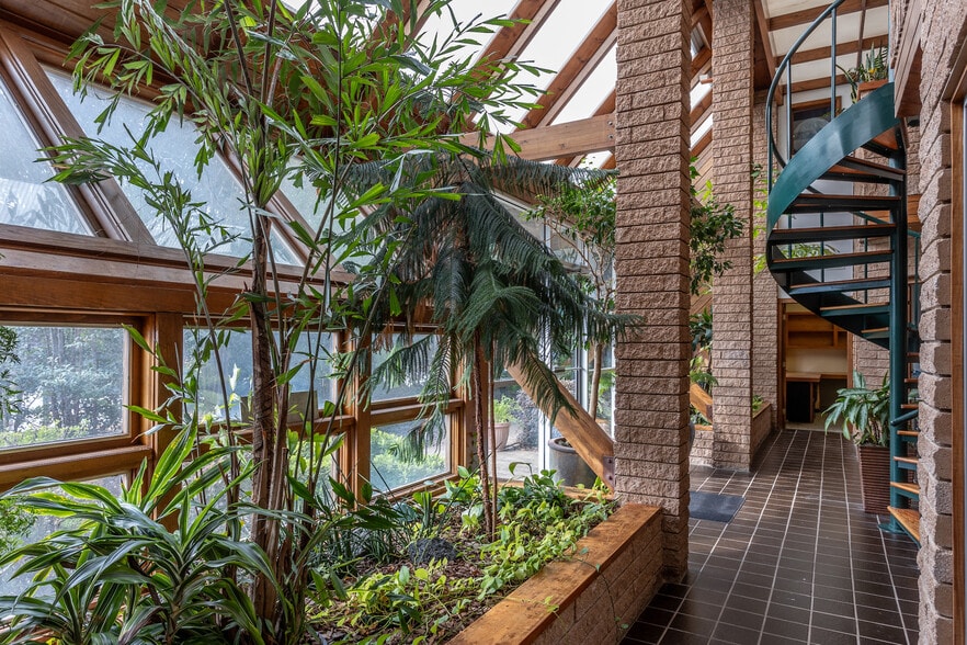 More Photos Of 850 W Morgan St, Raleigh Loft Creative Space For Sale