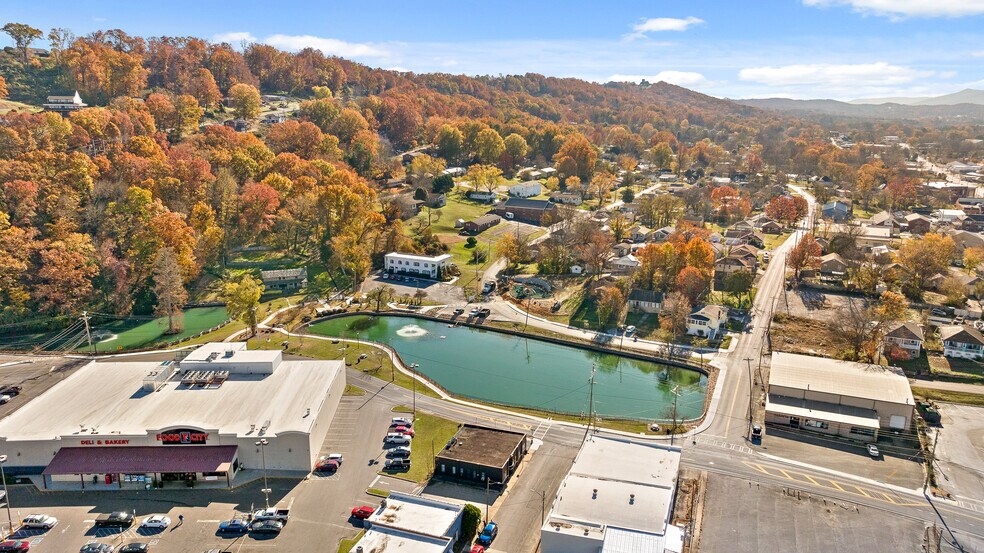 More Photos Of 118 Howard St, Rossville Medical For Sale