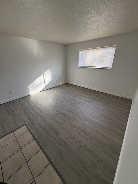 More Photos Of 3915 N 70th Cir, Omaha Apartments For Sale