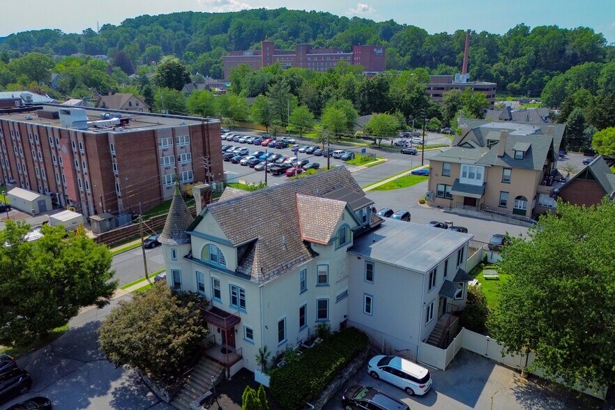 More Photos Of 541 Seneca St, Fountain Hill Healthcare For Sale