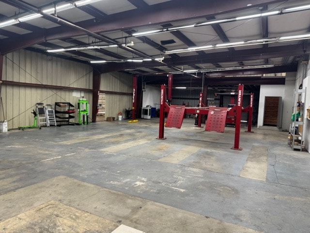 More Photos Of 4608 Rudnick Ct, Bakersfield Auto Dealership For Lease