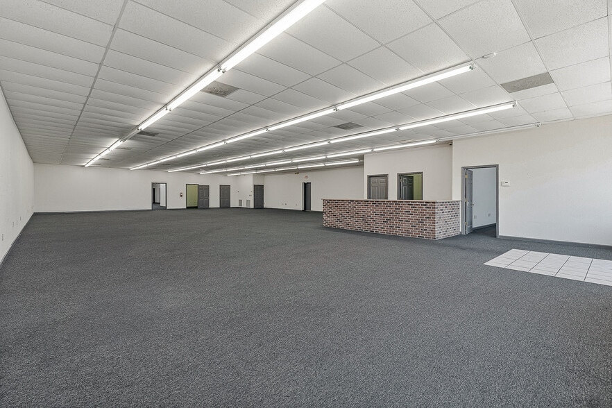 More Photos Of 3615 Stadium Blvd, Jonesboro Freestanding For Lease