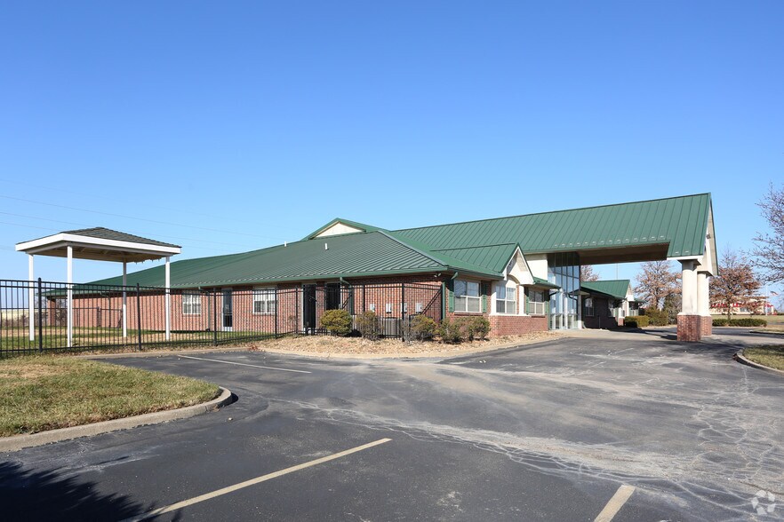 More Photos Of 15210 S Mahaffie St, Olathe Office For Lease