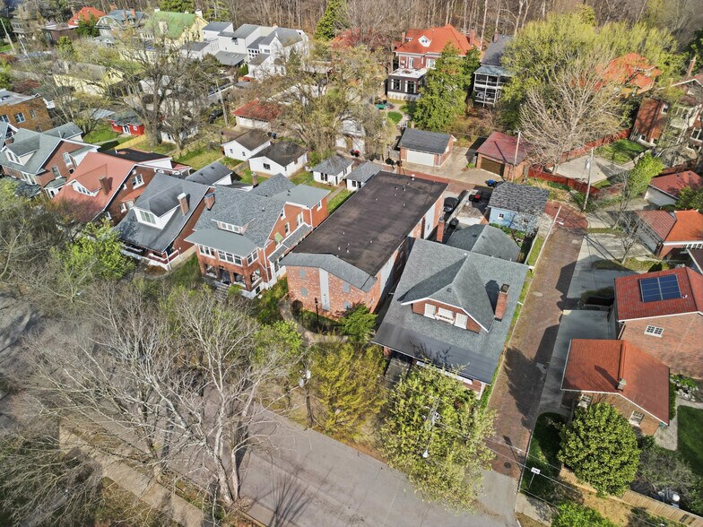 More Photos Of 2189 Baringer Ave, Louisville Apartments For Sale