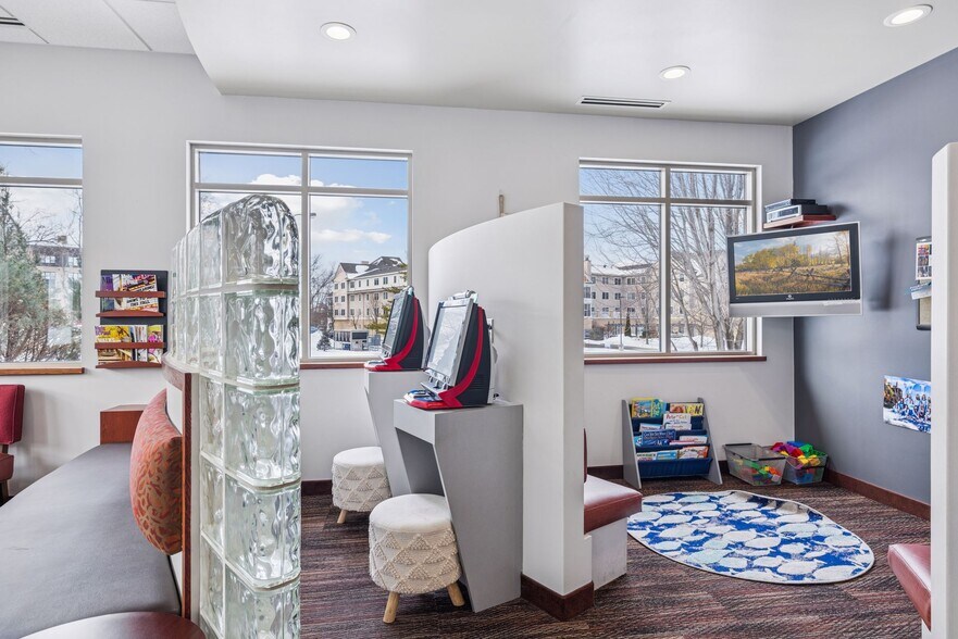 More Photos Of 3340 Sherman Ct, Eagan Medical For Sale