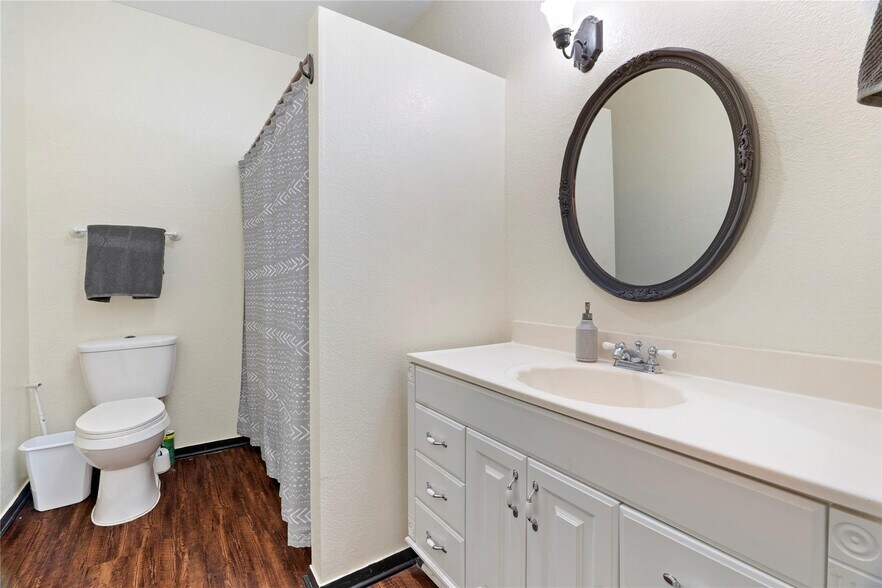 More Photos Of 5528 Fm 933, Whitney Office Residential For Sale