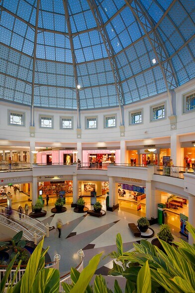 More Photos Of 825 Dulaney Valley Rd, Towson Unknown For Lease