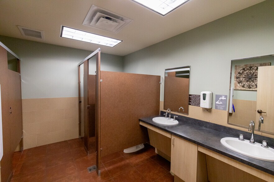 More Photos Of 4207 James Casey St, Austin Medical For Sale