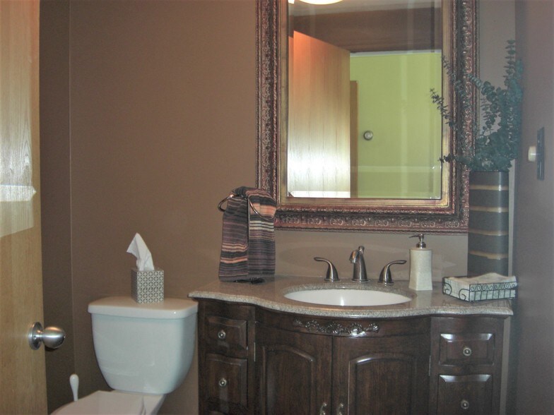 More Photos Of 3 Boyle Rd, Selden Medical For Sale