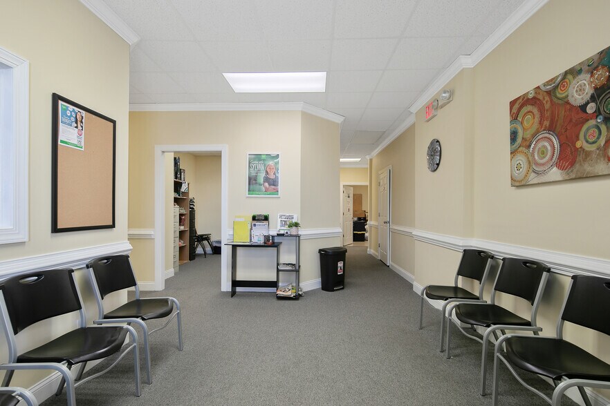 More Photos Of 2915 Raeford Rd, Fayetteville Medical For Lease