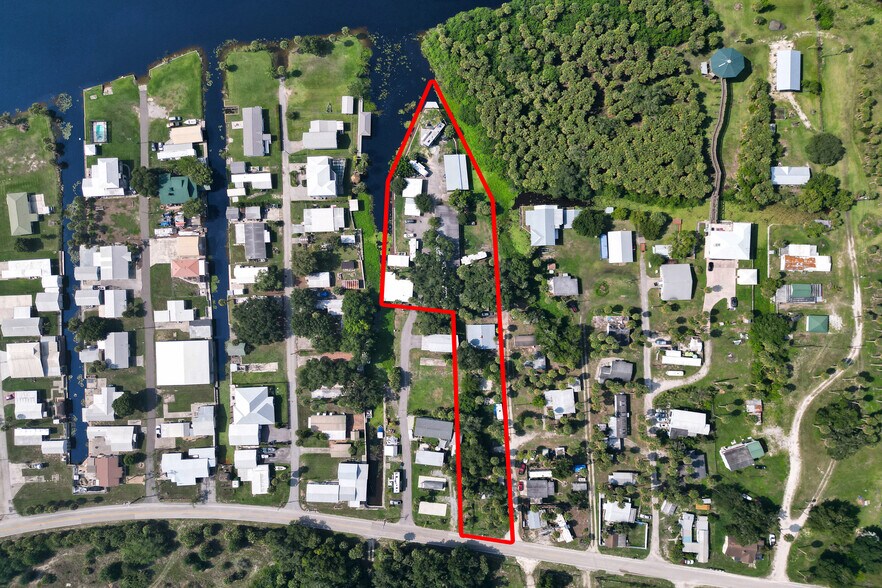 More Photos Of , Moore Haven Multifamily For Sale